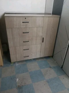Chest drawers