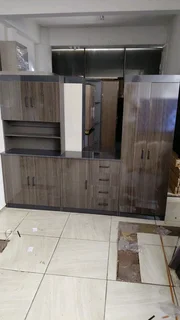 Kitchen cupboard set