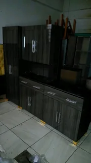 Kitchen cupboard set