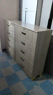 Chest drawers
