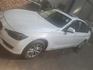 BMW F30 316i N13 AUTOMATIC 2014 MODEL SPARES