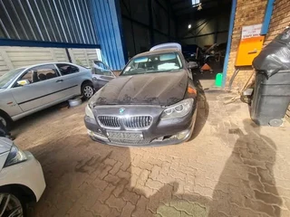 BMW F10 520i N20 AUTOMATIC 145KM 2014 MODEL SPARES