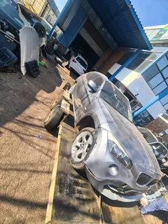 BMW X1 E84 N20 2.0i XDRIVE MANUAL 2012 MODEL SPARES