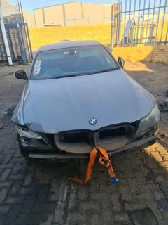 Bmw E90 320i N46 Automatic 2011 Model Spares
