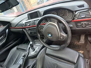 BMW F30 320i N20 AUTOMATIC 2014 MODEL M.sport FOR SPARES