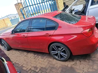 BMW F30 320i N20 AUTOMATIC 2014 MODEL M.sport FOR SPARES