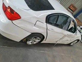 BMW F30 320i N20 AUTOMATIC 2013 MODEL, SPARES