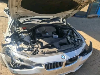 Bmw F30 320i N20 2013 Modelstripping For Spares