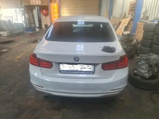 BMW F30 316i N13 AUTOMATIC 2014 MODELSTRIPPING FOR SPARES