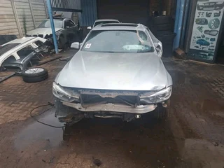 Stripping Bmw F30 320i N20 Automatic 2014 Model M.sport For Spares