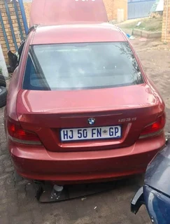 STRIPPING BMW E82  2011 MODEL n47n manual   FOR SPARES