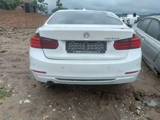 BMW F30 320d N47 engine automatic 2015 normalSTRIPPING FOR SPARES