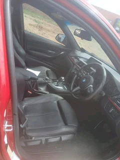 BMW F30 320i N20 engine automatic 2015 normalSTRIPPING FOR SPARES