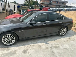 BMW F10 520i n20 engine auto 2014 luxury lineSTRIPPING FOR SPARES