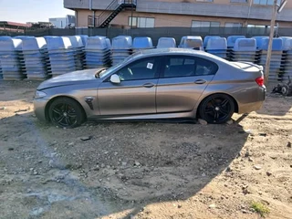 BMW F10 520i n20  auto 2014 m sportSTRIPPING FOR SPARES