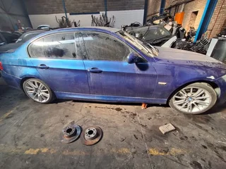 Stripping Now Bmw E90 320i N46 2011 Auto For Spares