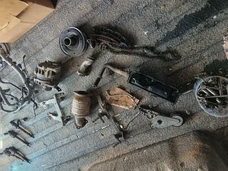 Stripping Mahindra Pick Up mHawk, 2021 Turbo Diesel