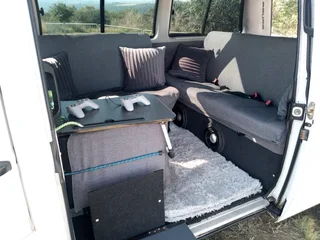 Vw volksie bus 2.3 i for sale R165k neg...&amp; bass boat Yamaha 85