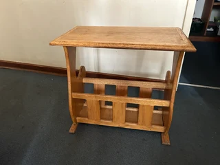 Newspaper/Magazine Holder Wooden