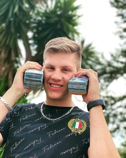 Mkhulu majola gumede