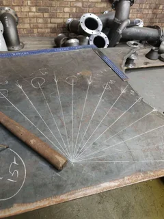 LOOKING FOR A JOB AS BOILERMAKER , PIPEFITTER OR WILDER