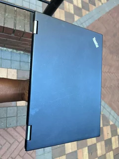 Lenovos thinkpad x380 core I7 8th gen 16gb 512gb touch