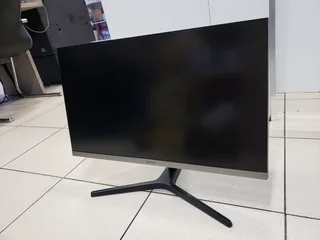 SAMSUNG  U28R550UQN  28INCH 4K UHD IPS HDR MONITOR