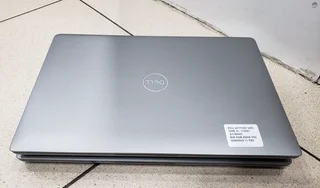Dell Latitude 5420 14-inch Core i5-1135G7 8GB RAM 256GB SSD Win 11 Pro,none touch