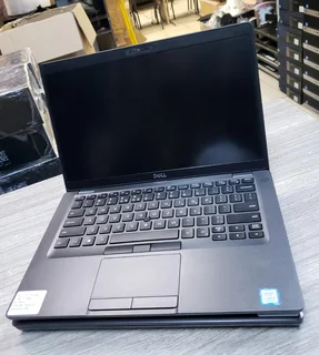 Dell latitude  5400 14inch,  Core i7 8th Gen, 8GB RAM 256GB SSD