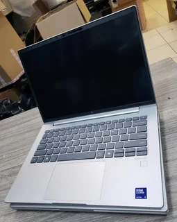 HP EliteBook 640 G11 14&#39; Core Ultra 5 125U 16GB RAM 512GB SSD, Touchscreen, New Out Of The Box