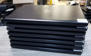 Dell latitude 5580 15.6 Inch, Core i5 6th Gen,8GB RAM 256GB SSD PREOWNED