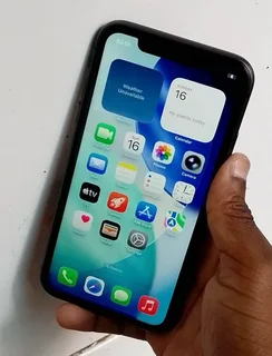 iPhone 11