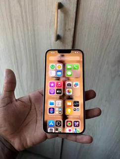 iPhone 14 Plus