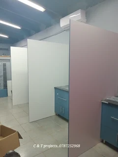 SKILLED, COMPETENT,  PROFESSIONAL AND EXPERIENCED CARPENTER.