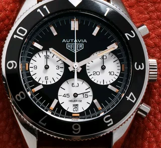 Tag Heuer Autavia Mens Chronograph Watch Black Dial