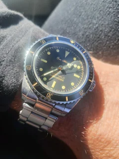 San Martin 39mm 200 m Divers Watch