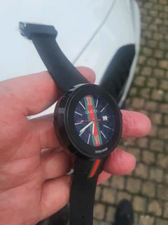 Gucci High Fashion Quartz Watch With Rubber Strap