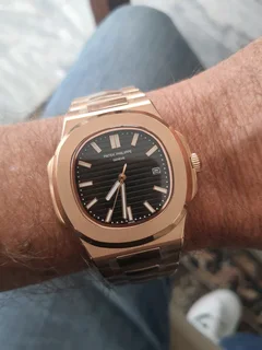 Patek Philippe Nautilus Mens Automatic Watch Rose Gold