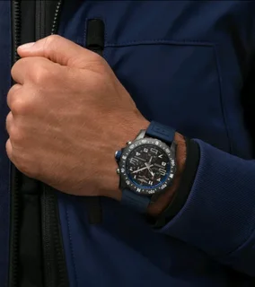 Breitling Endurance Pro 44mm Mens Sports Chronograph Watch Black on Black