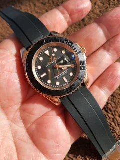 Rolex Yachtmaster 40mm Mens Automatic Watch Rose Gold