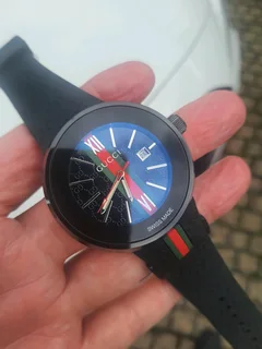 Gucci High Fashion Quartz Watch With Rubber Strap