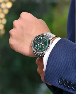 Breitling Navitimer Mens 46mm Chronograph Watch Sunburst Green Dial