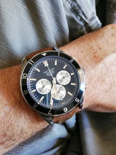 Tag Heuer Autavia Mens Chronograph Watch Black Dial