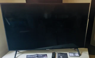 SAMSUNG UHD TV SERIES 7 123CM SCREEN