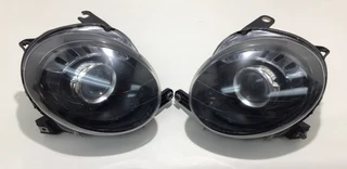 fiat 500 headlight