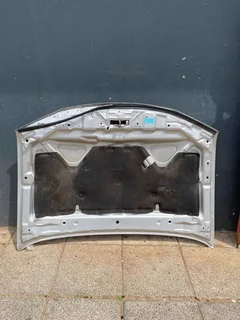 nissan navara bonnet