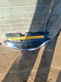nissan qashqai front grill