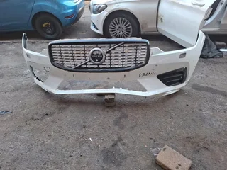 volvo xc60 front bumper