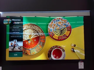 Hisense TV 65Q6Q