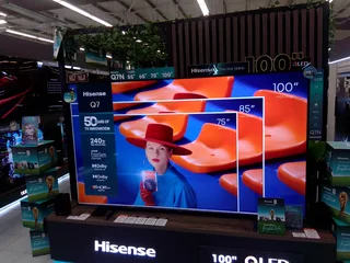 Hisense 100 inch 100Q7Q